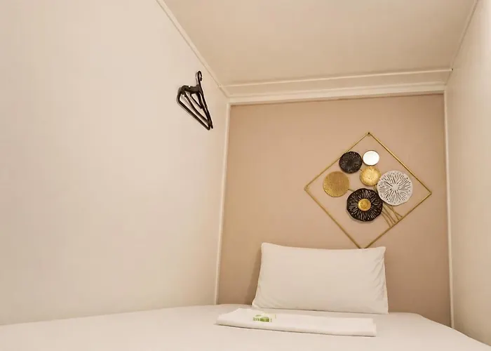 膠囊旅館 Transient House Near Bgc & Sm Aura *